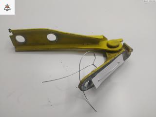 петля капота правая Audi A3 8L 1999, жёлтый, хетчбэк 5 дв., 8L0823302B