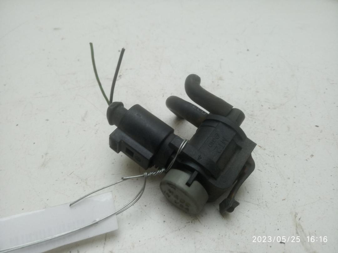 клапан EGR Volkswagen LT 2005, 2.5 л., дизель, МКПП, белый, микроавтобус, 1J0506283C