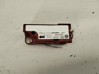 датчик AirBag Volkswagen Golf 4 поколение 2000, 1.4 л., бензин, МКПП, синий, универсал, 1J0909606D