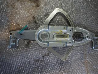 стеклоподъемник задний правый Ford Focus 2 поколение 2006, 2.0 л., дизель, МКПП, чёрный, универсал