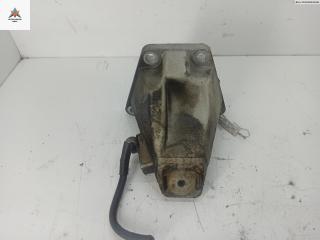 кронштейн двигателя Audi A6 4B/C5 1999, 2.7 л., бензин, АКПП, чёрный, универсал, 8D0199308P