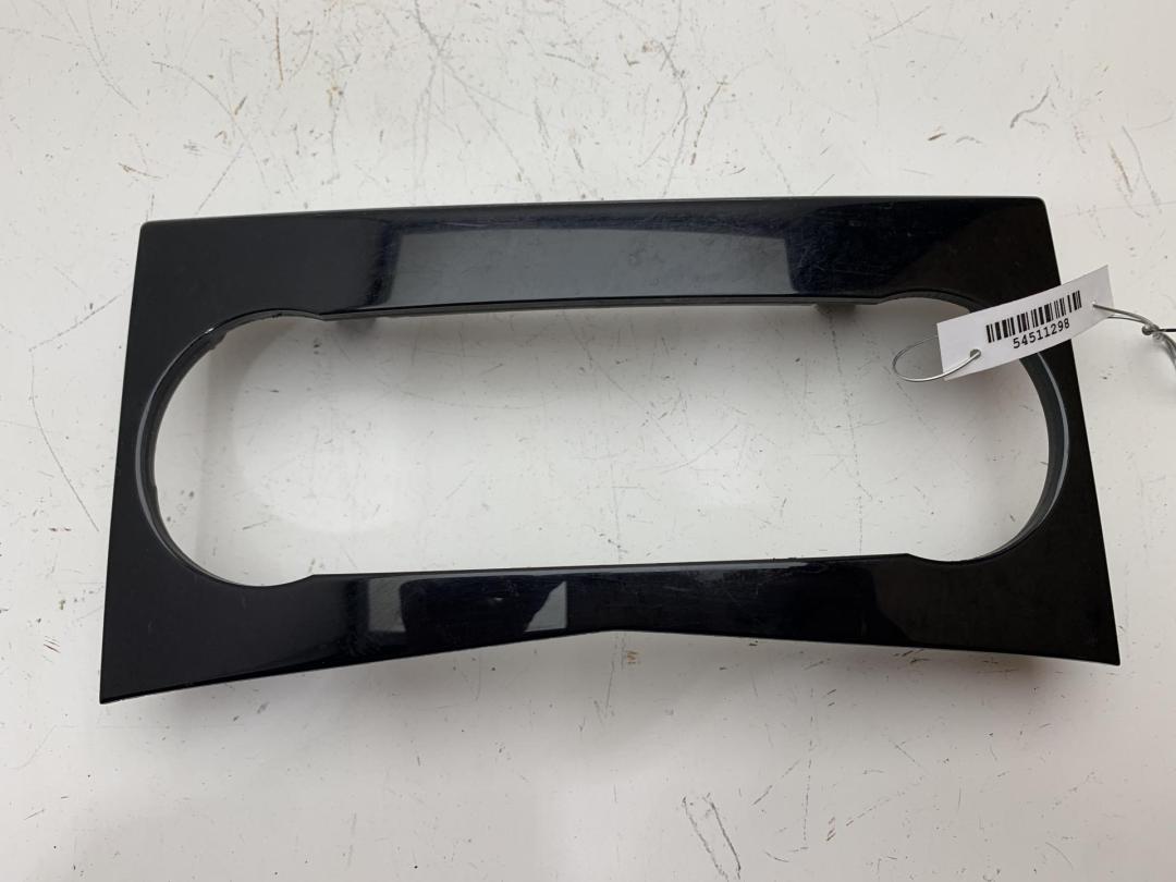 накладка декоративная Mercedes-Benz C W204 2007, 2.2 л., дизель, АКПП, чёрный, универсал, 2046800390