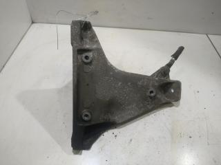 кронштейн двигателя Audi A4 B5 1995, 1.8 л., бензин, МКПП, зелёный, универсал, 8D0199308F