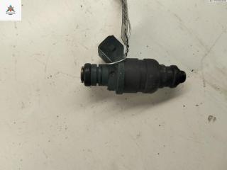 форсунка Skoda Octavia mk1 (A4 1U) 1999, 1.6 л., бензин, МКПП, синий, хетчбэк 5 дв., 037906031AA