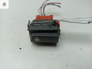 кнопка центрального замка Renault Clio 2 поколение [рестайлинг] 2002, 1.2 л., бензин, МКПП, серый, хетчбэк 3 дв., 26488