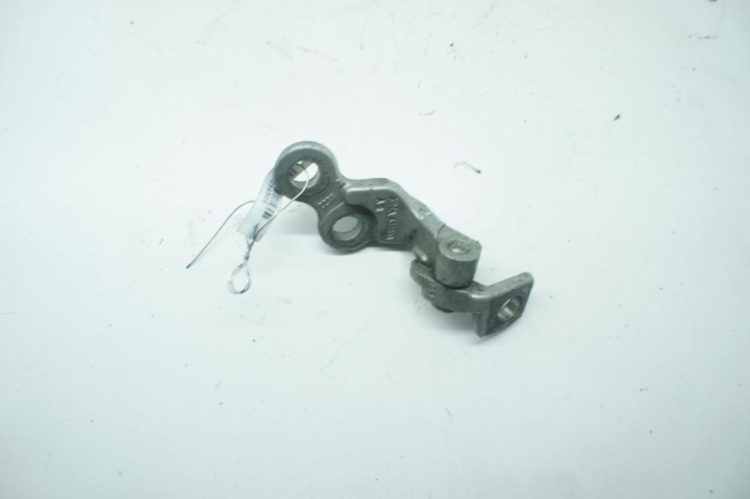 петля двери Ford Focus I 2000, серый, седан, XS4AA22800AB