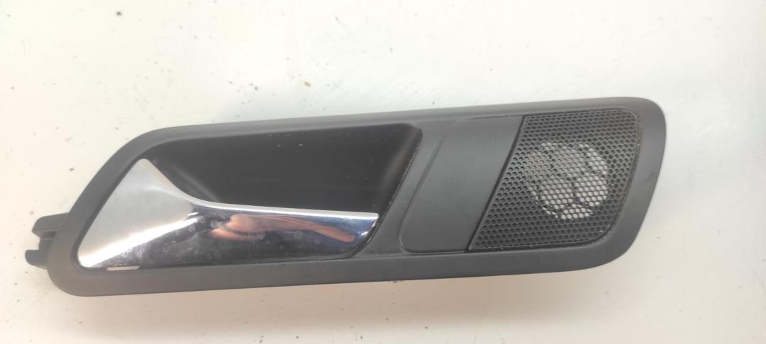 ручка внутренняя задняя левая Volkswagen Passat B6 2007, 2.0 л., дизель, МКПП, серый, универсал, 3C4839113P