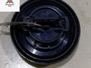 пробка топливного бака Renault Clio 2 поколение [2-й рестайлинг] 2003, 1.6 л., бензин, МКПП, чёрный, хетчбэк 5 дв., 7700838825