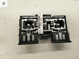 панель заднего левого фонаря Volkswagen Passat B3 1993, 2.0 л., бензин, МКПП, чёрный, универсал, 321945259