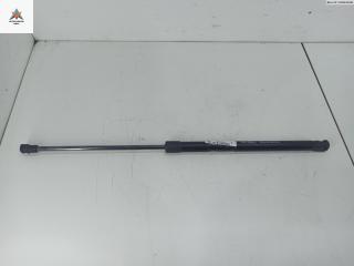 амортизатор крышки багажника (3-5 двери) Audi A4 B5 1997, 2.4 л., бензин, МКПП, синий, универсал, 871029221