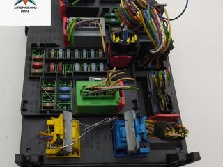 блок комфорта Peugeot 508 1 поколение 2012, 1.6 л., дизель, МКПП, чёрный, седан, 9665547580