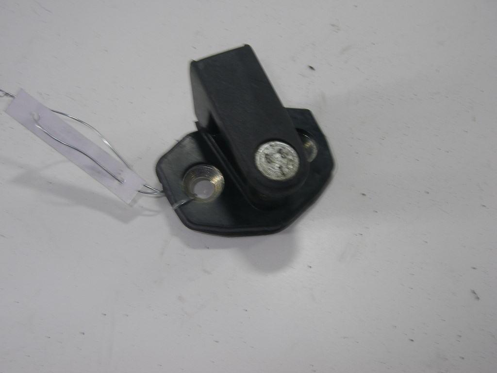 выключатель концевой (концевик) BMW 3 E36 1998, 1.8 л., бензин, МКПП, чёрный, универсал, 8122299