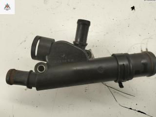 фланец (тройник) системы охлаждения Volkswagen Touran 1 поколение 2003, 1.9 л., дизель, МКПП, серый, минивэн, VAICO