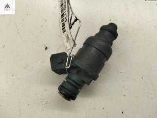 форсунка Skoda Octavia mk1 (A4 1U) 1999, 1.6 л., бензин, МКПП, синий, хетчбэк 5 дв., 037906031AA
