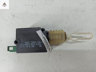 активатор замка багажника Audi A6 4B/C5 [рестайлинг] 2001, 1.8 л., Ti, бензин, МКПП, синий, универсал, 4B9965115