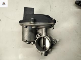 заслонка дроссельная Volkswagen Golf 7 поколение 2014, 04L131501C