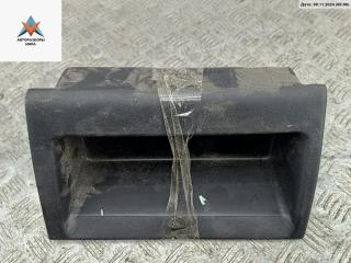 короб предохранителей Volkswagen Passat B3 1993, 1.8 л., бензин, МКПП, синий, универсал, 357857965