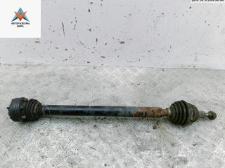 полуось передняя правая (приводной вал, ШРУС) Volkswagen Golf 4 поколение 2002, 1.4 л., бензин, МКПП, синий, хетчбэк 3 дв., 1J0407272F