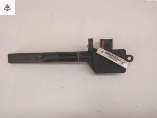 датчик уровня масла Volkswagen Polo 4 поколение 2004, 1.2 л., бензин, МКПП, синий, хетчбэк 5 дв., 045907660D