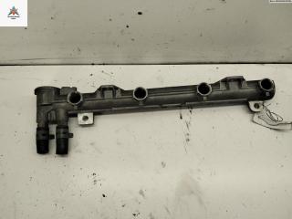 топливная рампа Volkswagen Golf 4 поколение 2001, 1.4 л., бензин, МКПП, синий, универсал, 036133391AA