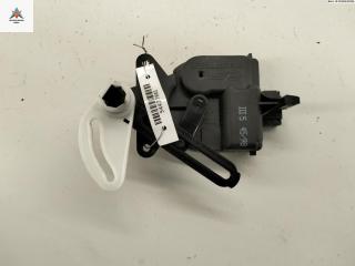 моторчик заслонки печки Volkswagen Passat B5 1998, 1.6 л., бензин, МКПП, серый, седан, 1J0907511