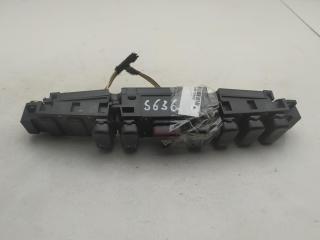 кнопка аварийной сигнализации Mercedes-Benz S-Класс W220 2000, 4.0 л., дизель, АКПП, чёрный, седан, 2208206810