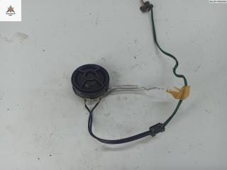 динамик высокочастотный (пищалка) Audi A4 B5 1996, 1.8 л., Ti, бензин, МКПП, красный, универсал, 8D0035399