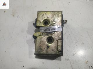 замок двери передней правой Audi 80 8A/B3 1991, 1.8 л., бензин, МКПП, белый, седан