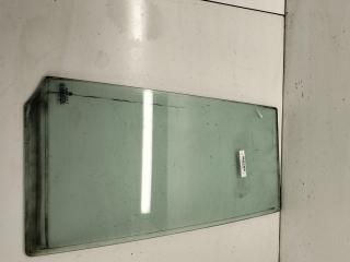 форточка задняя правая Volkswagen Touran 1 поколение 2003, 1.9 л., дизель, МКПП, чёрный, минивэн, 43R-007057