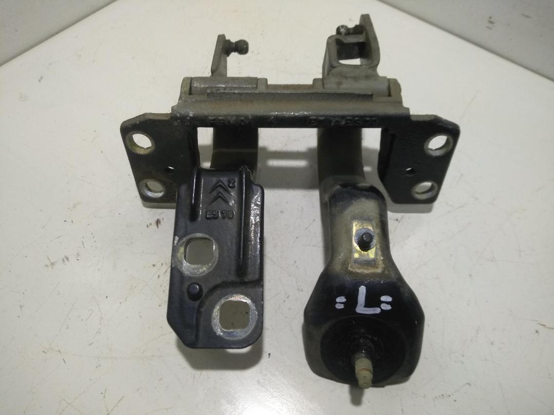 петля крышки багажника Citroen C5 2004, чёрный, универсал, 0000871582