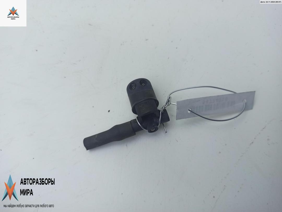 форсунка омывателя лобового стекла Opel Zafira 2 поколение (B) 2006, 1.9 л., дизель, АКПП, синий, минивэн, 9221637 - фото №1