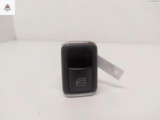 кнопка стеклоподъемника заднего левого Mercedes-Benz C-Класс W204/S204 2007, 2.2 л., дизель, МКПП, чёрный, седан, 2048700451