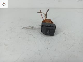 кнопка стеклоподъемника переднего левого Audi A4 B5 1997, 1.8 л., бензин, МКПП, серый, седан, 4D0959855