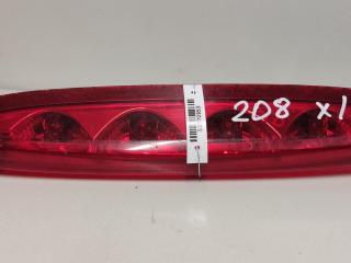 стоп-сигнал Peugeot 208 1 поколение 2013, 1.4 л., дизель, МКПП, серый, хетчбэк 5 дв., 9641595480, 9674309080