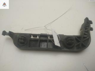 кронштейн переднего бампера Honda Civic 7 поколение 2001, 1.6 л., бензин, МКПП, красный, хетчбэк 3 дв., 71198S6AA