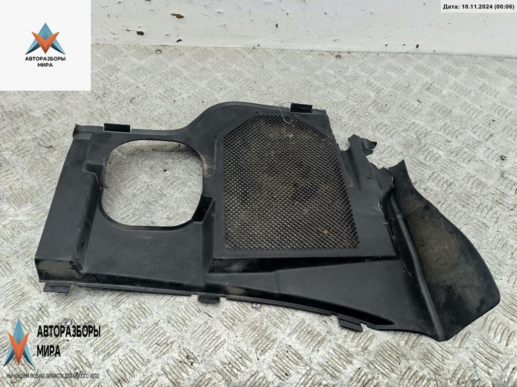 дождевик Audi A8 D2/4D 1995, 4.2 л., бензин, АКПП, чёрный, седан, 4D1819403A - фото №1