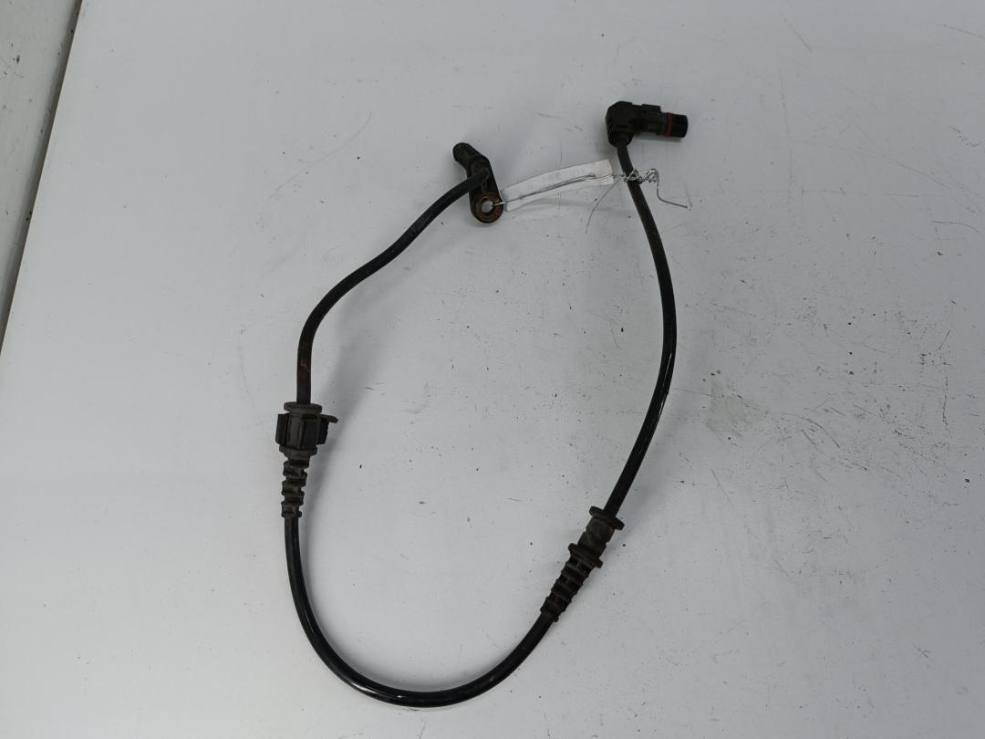 датчик ABS Mercedes-Benz C W203 2003, 2.2 л., дизель, АКПП, синий, универсал, 2035400417
