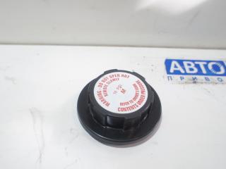 пробка расширительного бачка Ford Windstar 2 поколение 2000, 3.0 л., бензин, АКПП, красный, минивэн