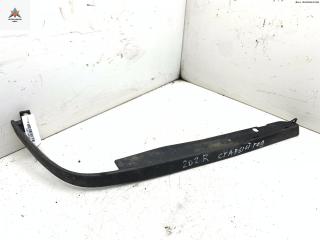 ресничка (ус) правой фары Mercedes-Benz C-Класс W202/S202 1995, 2.0 л., бензин, МКПП, зелёный, седан, 2028260277