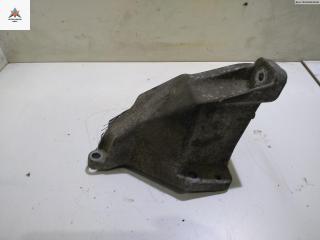 кронштейн двигателя Audi A4 B5 1995, 1.6 л., бензин, МКПП, серый, седан, 8D0199307H