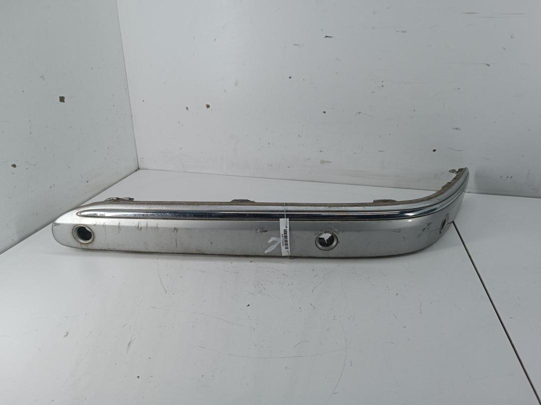 молдинг переднего бампера Mercedes-Benz C W203 2001, 2.2 л., дизель, АКПП, серый, седан, 2038856121