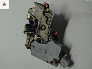 замок двери передней левой Nissan Primera P11 2001, 1.8 л., бензин, МКПП, серый, универсал