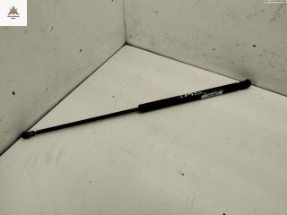 амортизатор крышки багажника (3-5 двери) Volkswagen Passat B5 1999, 1.9 л., дизель, МКПП, белый, универсал, 1J6827550