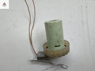 Крышка бачка тормозной жидкости Opel Astra F [рестайлинг] 1996, 1.6 л., бензин, АКПП, красный, хетчбэк 5 дв., 2137