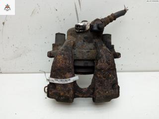 суппорт передний левый Fiat Bravo 1 поколение 1997, 1.4 л., бензин, МКПП, красный, хетчбэк 3 дв.