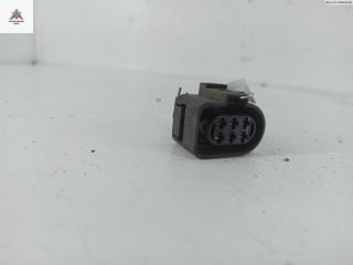 разъем (фишка) проводки Audi A4 B6 2002, 2.0 л., бензин, АКПП, серый, универсал, 1J0973733