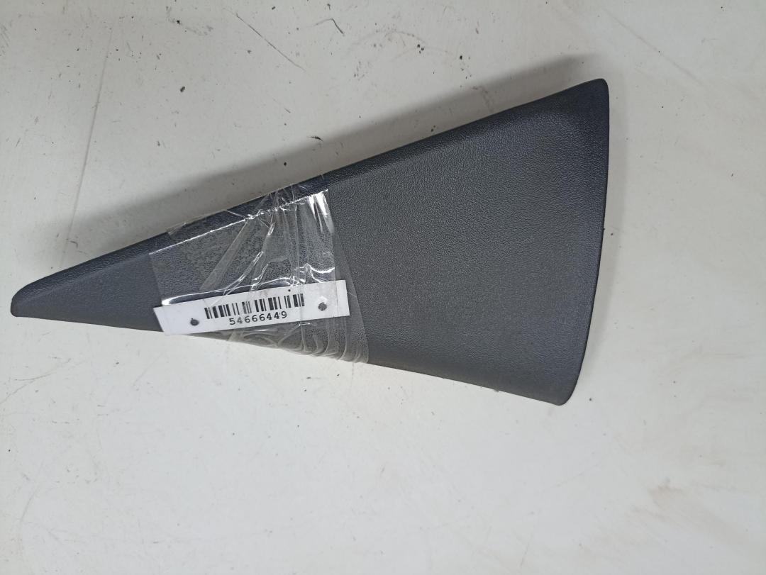 накладка декоративная Opel Astra F 1996, 1.6 л., бензин, АКПП, красный, хетчбэк 5 дв., 90360922