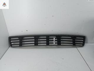 заглушка (решетка) в бампер Audi A4 B5 1997, 1.8 л., бензин, МКПП, зелёный, универсал, 8D0807683