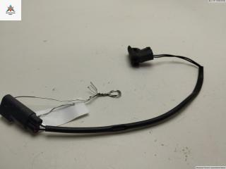 форсунка омывателя лобового стекла Ford Mondeo 2 поколение 1999, 2.0 л., бензин, АКПП, синий, хетчбэк 5 дв., 93BG17666BA