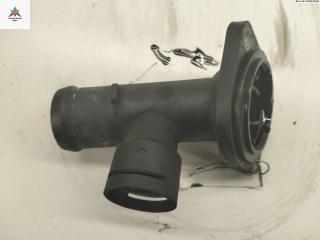 корпус термостата Volkswagen Golf 5 поколение 2004, 2.0 л., дизель, МКПП, чёрный, хетчбэк 5 дв., 03G121121D